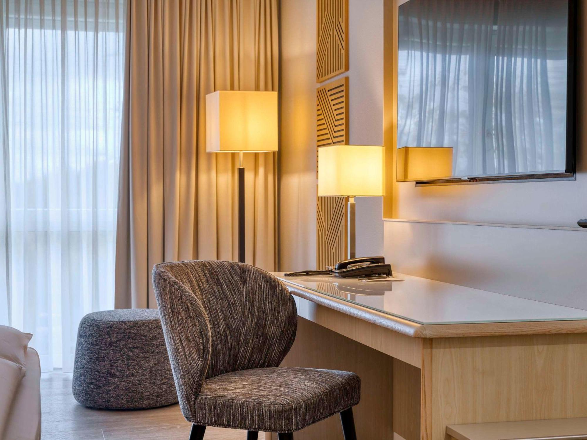 Mercure Duesseldorf Kaarst Kültér fotó